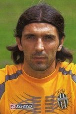 Gianluigi Buffon 2001-2002