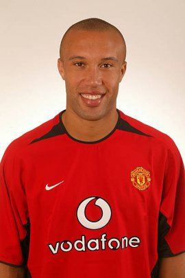 Mikaël Silvestre 2003-2004