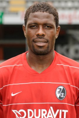 Mohamadou Idrissou 2009-2010
