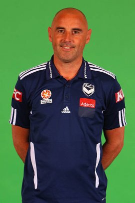 Kevin Muscat 2012-2013