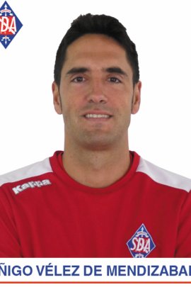 Íñigo Vélez 2018-2019