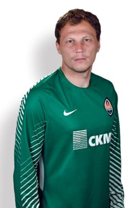 Andriy Pyatov 2018-2019