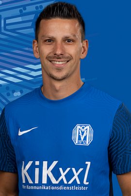 Janik Jesgarzewski 2021-2022