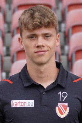 Niklas Geisler 2021-2022