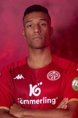 Karim Onisiwo 2022-2023