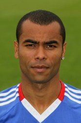 Ashley Cole 2010-2011